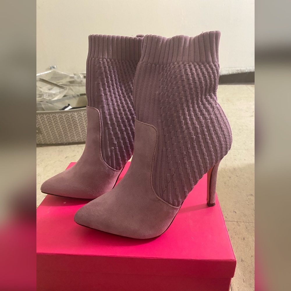 Dommie style heel